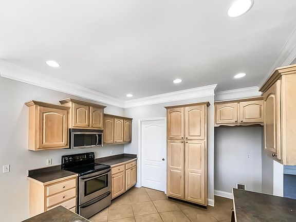 5th image of 339 Rock Creek Trl