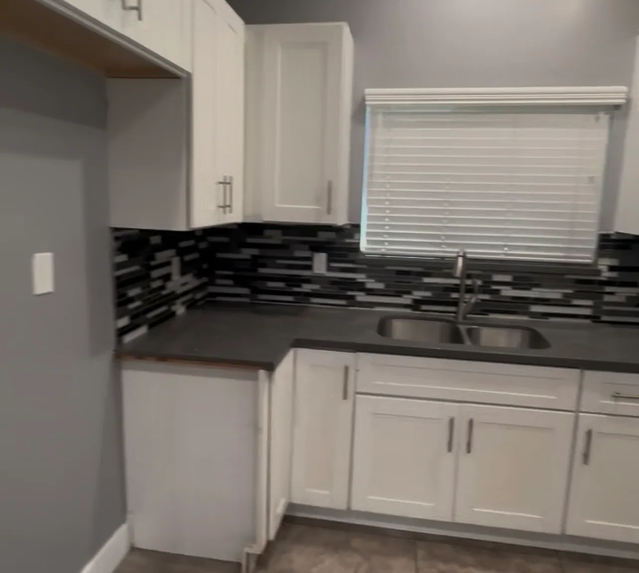 1 bed, 400 sqft, $1,800 — Photo 1