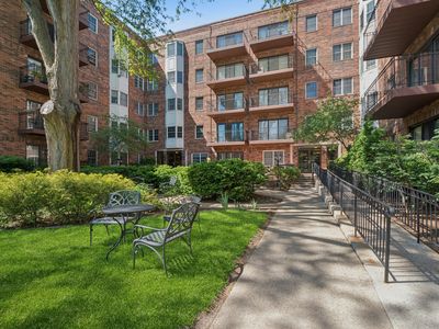 1501 Oak Ave APT 102, Evanston, IL, 60201
