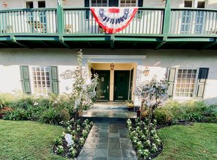 10512 1/2 Eastborne Ave, Los Angeles, CA 90024