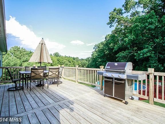 Large Deck overlooking pastoral setting