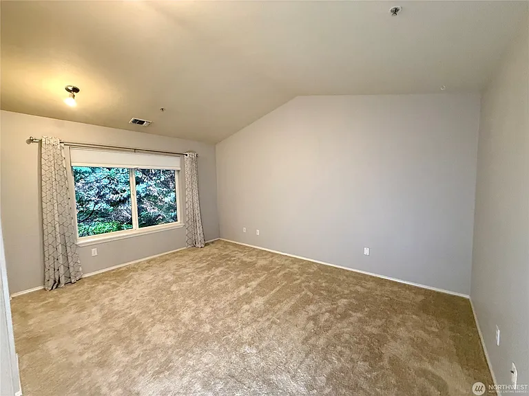 12113 NE 171st Pl — Photo 5