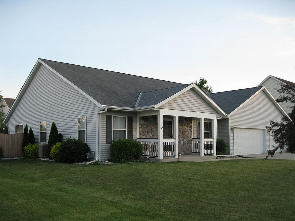 1st image of 3925 W Lakeview Dr