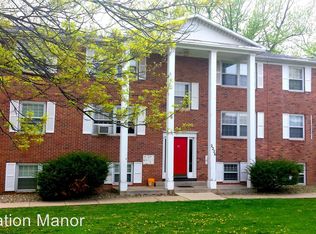 2234 68th St APT 3, Windsor Heights, IA 50324