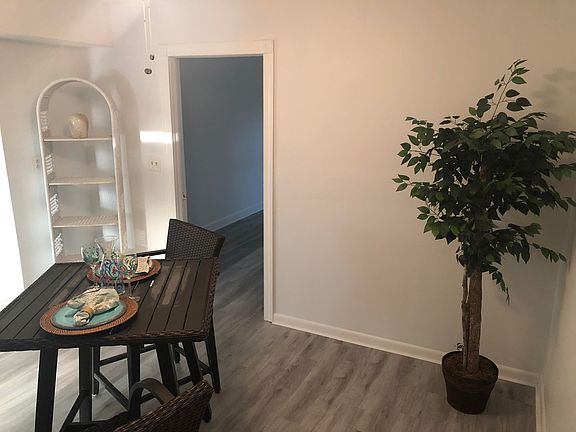 2nd image of 408 S K St