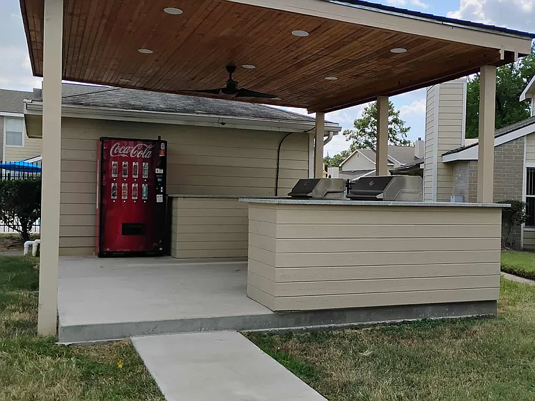 Windfern Meadows — Photo 12