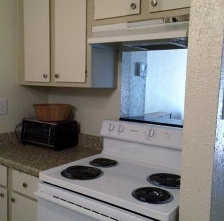 2nd image of 4407 Carter Creek Pkwy APT 8