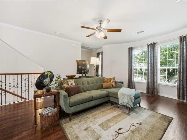 2500 Rockbrook Dr #C27, Lewisville, TX 75067