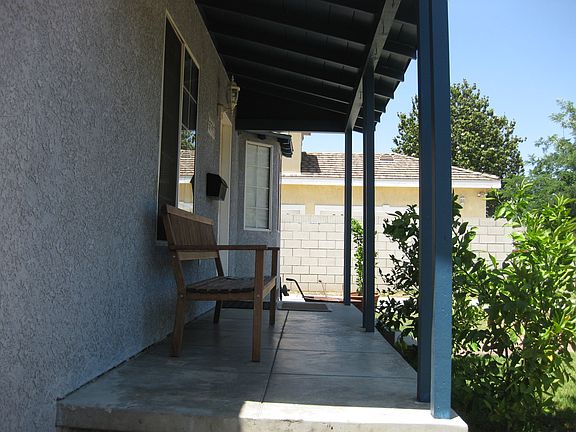 3rd image of 5305 Encinita Ave