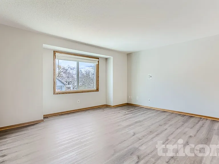7920 Grinnell Way — Photo 13