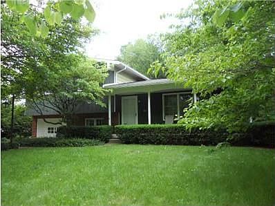 1st image of 1225 Moundview Ave
