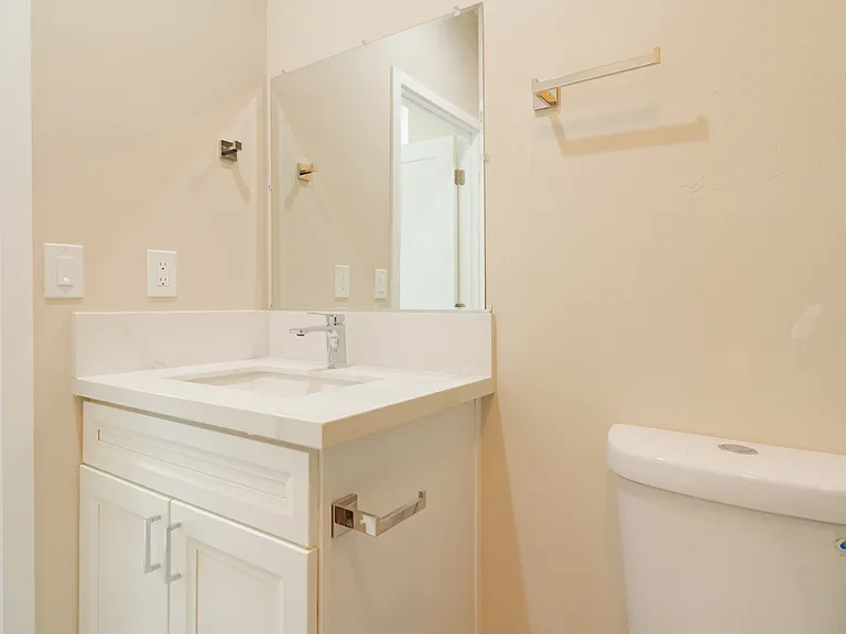 5041 Art St — Photo 14