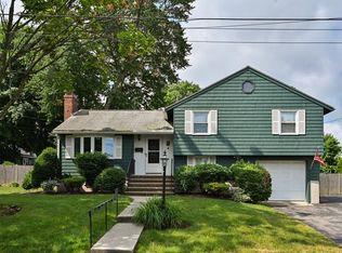 4 Elaine Rd, Stoneham, MA 02180