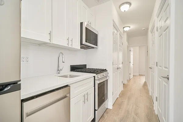 Rented by Living New York | media 2