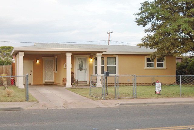 1st image of 3718 N Everglade Ave