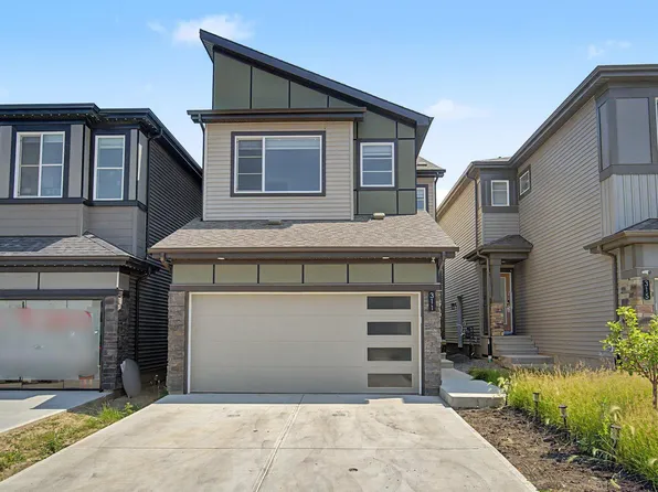 311 29th St SW, Edmonton, AB T6T 1A9