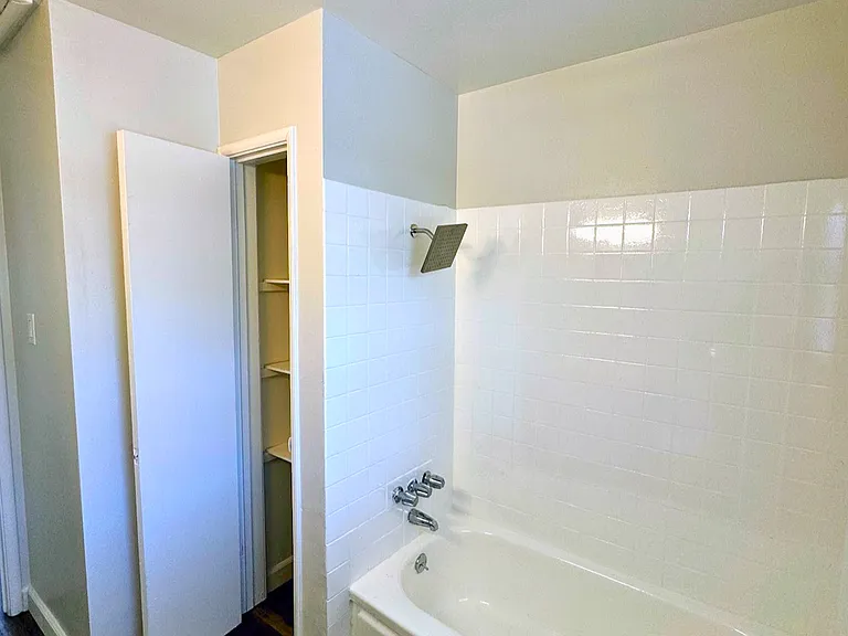 467 S Buena Vista Ave #9 — Photo 8