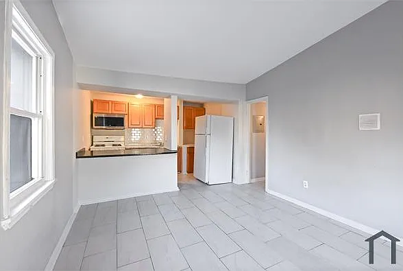 1 bed, 490 sqft, $1,200 — Photo 2