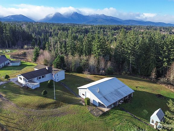 3rd image of 186 Rebel Lane