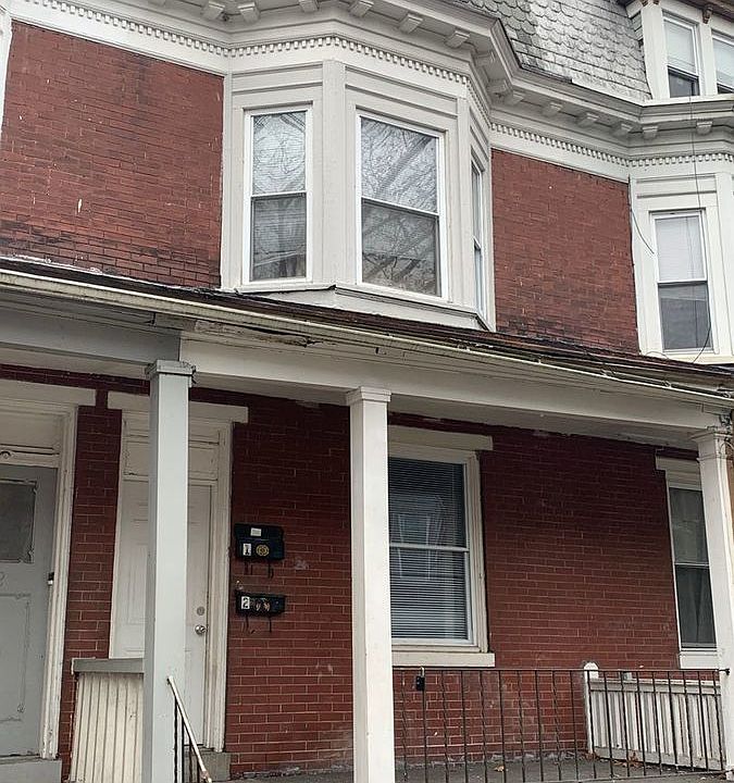 1st image of 44 N 18th St #1