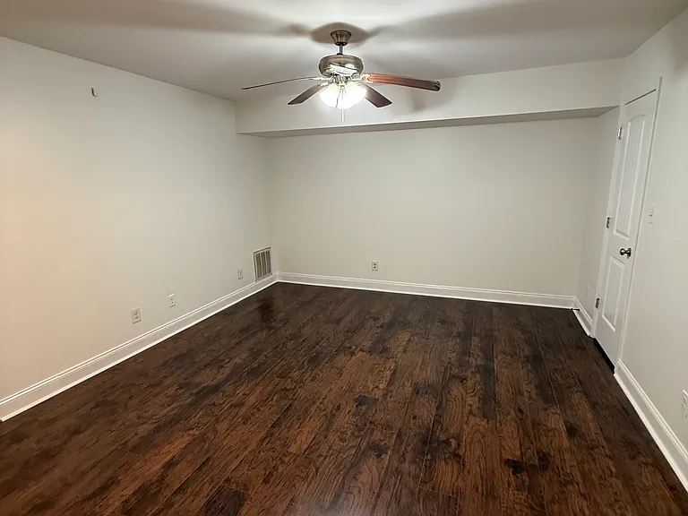 706 Banister Dr — Photo 19