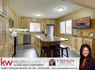 504 Harold Dr, Burnsville, MN 55337