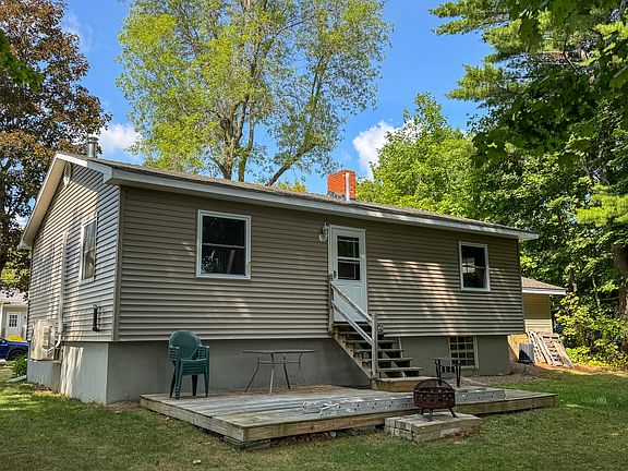 4th image of 7 Pinewood Street