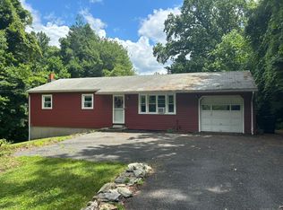60 Summit Rd, Prospect, CT 06712