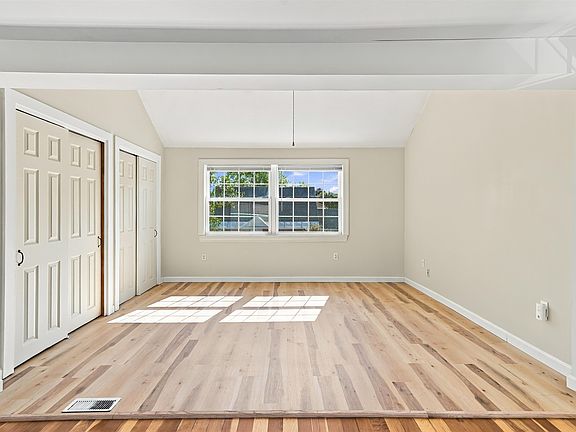 3rd image of 41 Gilman St