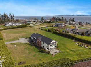 1167 Tara Rd, Comox Valley, BC V9M3T5