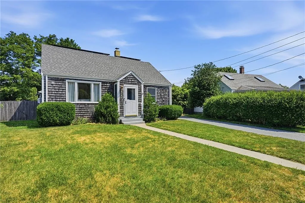 3 bed, 1315 sqft, $3,650 — Photo 4