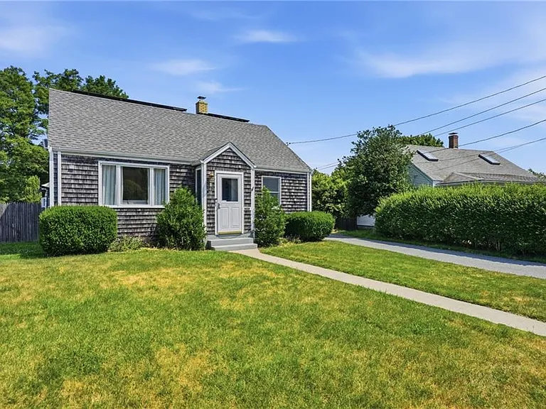 25 King Rd — Photo 4