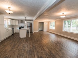 377 Mackle Point, Lewisburg, WV 24901