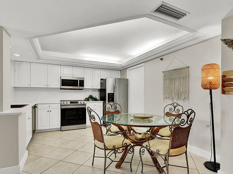 2800 N Highway A1A #206 — Photo 4