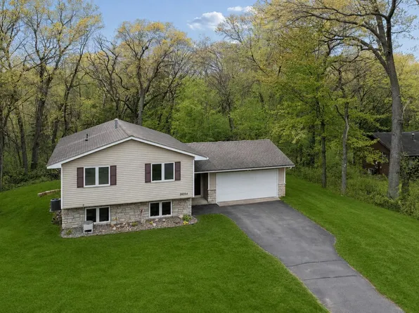26354 Freeport Ave, Wyoming, MN 55092