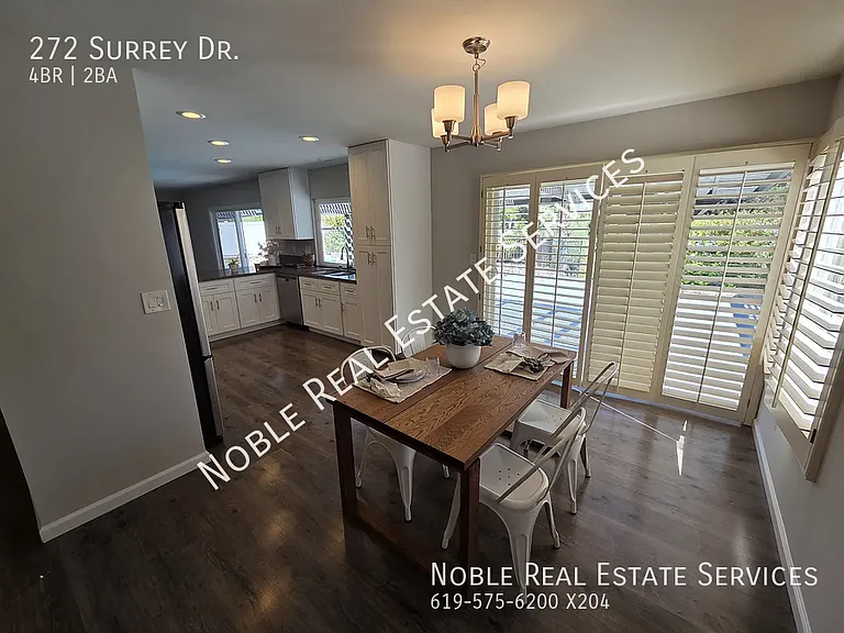272 Surrey Dr — Photo 33