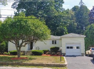 105 S Grafton St, Shrewsbury, MA 01545
