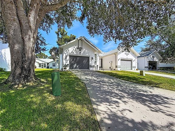 3rd image of 3564 S Belgrave Dr