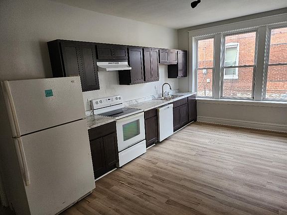 3rd image of 4316-4318 Rosalie St #4316-1F