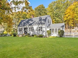 249 High St, Hingham, MA 02043