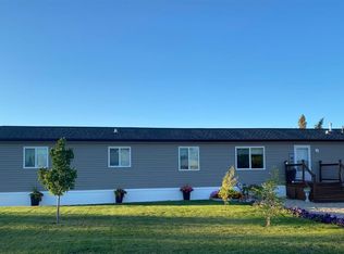 240 NE Main St, Meota, SK S0M1X0