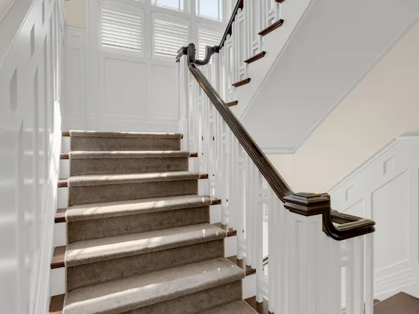 1132 East 32nd Street image 20 of 36