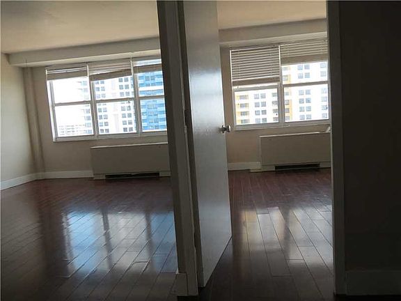 4th image of 1250 West Ave APT 14A