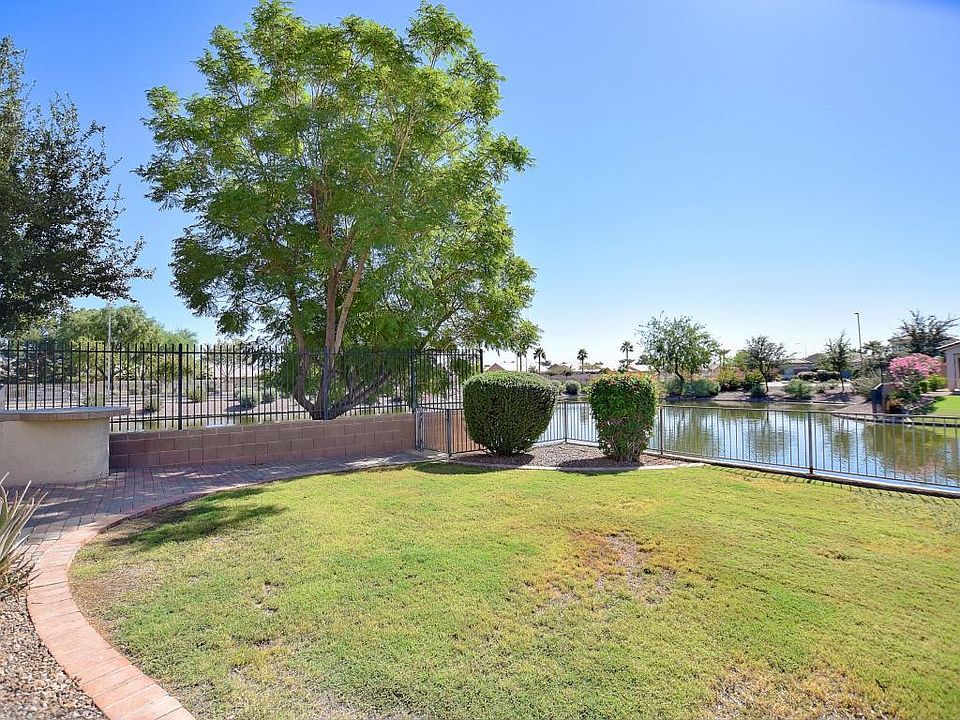 1st image of 977 E La Costa Pl