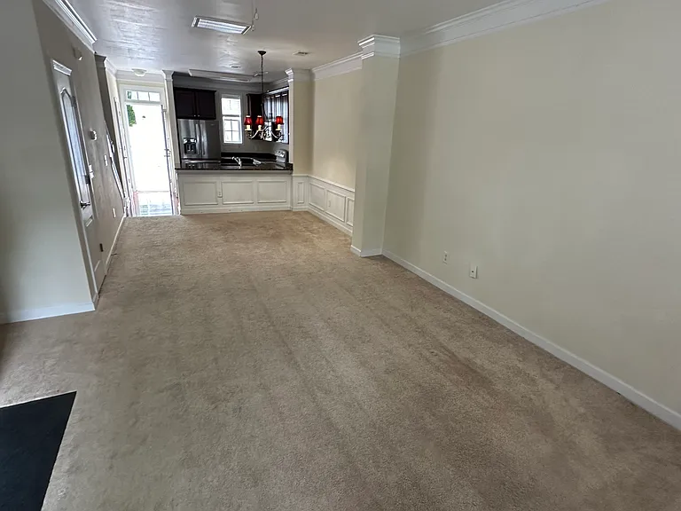 9733 Longstone Ln — Photo 7