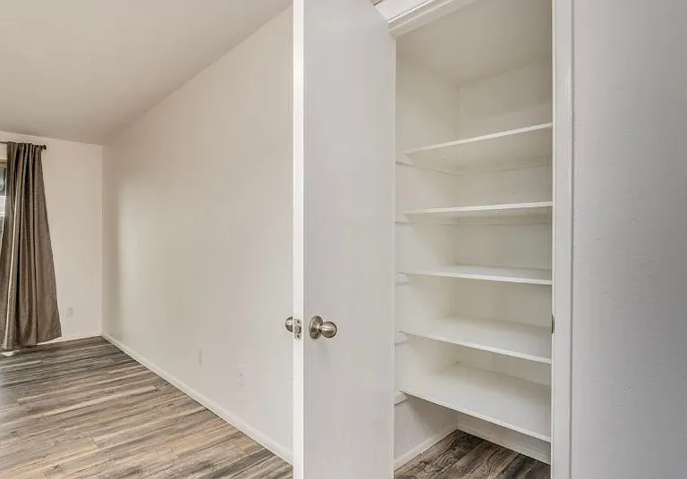 1327 S Wright Rd — Photo 15