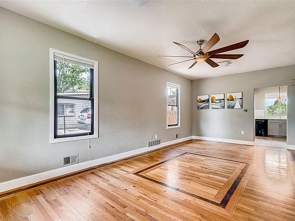 4th image of 753 Lowell Blvd