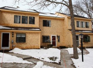 16 Roundhouse Rd #16, Buzzards Bay, MA 02532