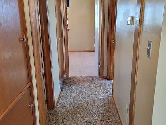5th image of 4866 S Lawton Ave