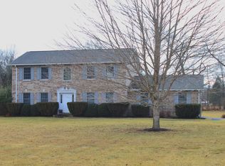 285 Oak Branch Ln, Caldwell, WV 24925